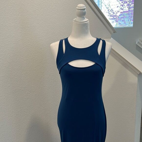 BCBGeneration Maxi Dress - Picture 3 of 13